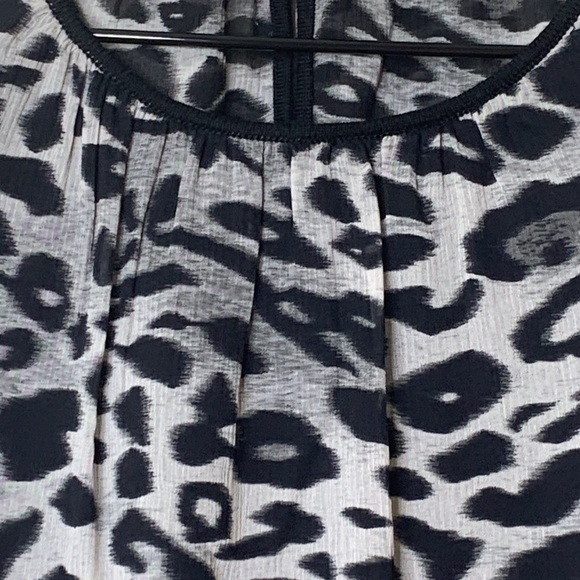 Ann Taylor | Leopard Print Silk & Merino Wool  Lightweight Camisole Top XSP - Picture 5 of 16